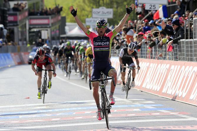 Ulissi è il primo vincitore italiano al Giro 2014 (foto Bettini)