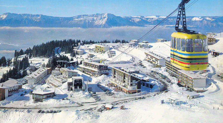 Con questo caldo, rinfreschiamo idealmente con questa visuale invernale di Chamrousse (www.chamrousse.com)