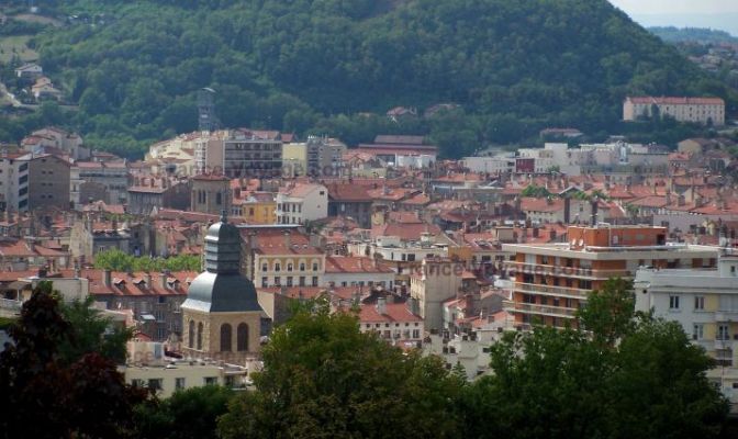 Uno scorcio panoramico di Saint-Étienne (www.france-voyage.com)