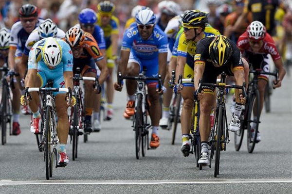 Larrivo vincente di Andrea Guardini (foto Bettini)