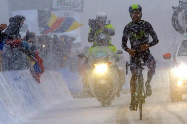 Nairo Quintana, in mezzo alla neve, batte tutti sul Terminillo (foto Bettini)