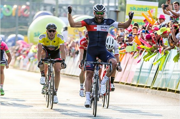 Matteo Pelucchi brucia Marcel Kittel (foto Bettini)