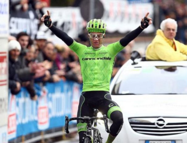 Laustraliano Simon Clarke si impone nel ritrovato Gran Premio larcianese (foto Tim de Waele/TDWSport.com)