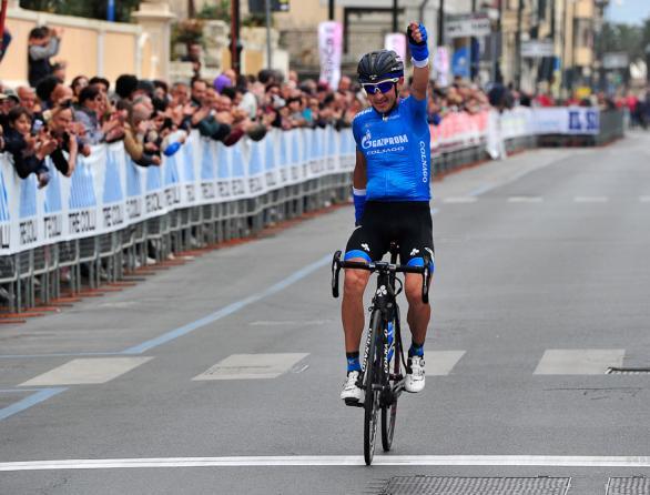 Firsanov lascia il segno in un rinnovato Giro dellAppennino (foto Bettini)