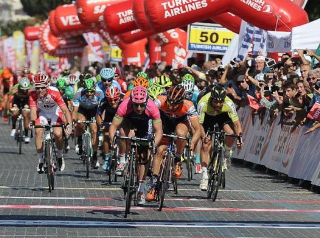 Volata tutta italiana nella quarta frazione del Giro di Turchia (foto Getty Images Sport)