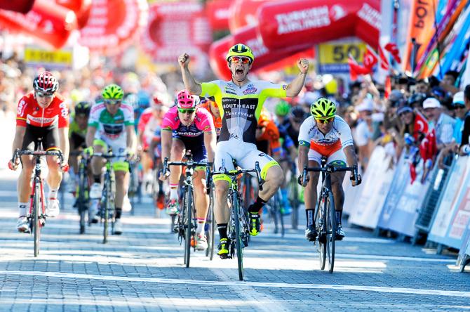 LItalia chiude in bellezza ledizione 2016 del Giro di Turchia: bis di Mareczko davanti a Modolo, a sua volta autore di due successi nelle frazioni precedenti (foto Brian Hodes)