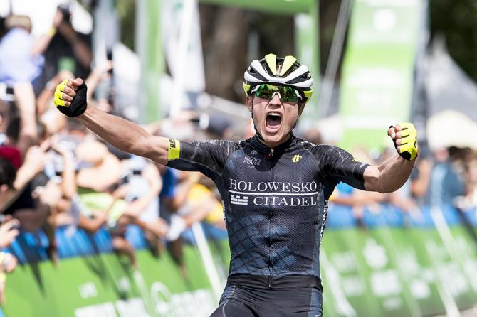 Robin Carpenter celebra linatteso successo (foto Jonathan Devich/epicimages.us)