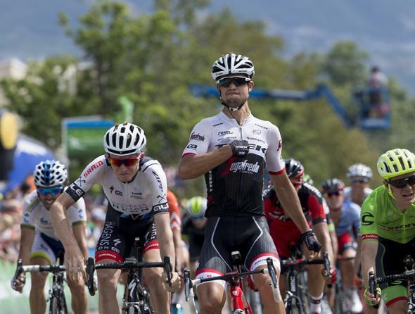 Kiel Reijnen, sprint vincente al termine della quinta tappa del Tour of Utah (foto (Jonathan Devich/epicimages.us)