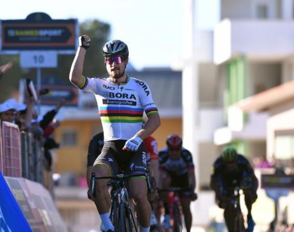 Sagan sgomina la concorrenza delle ruote veloci nellimpegnativo arrivo in volata di Montalto di Castro (Tim de Waele/TDWSport.com)