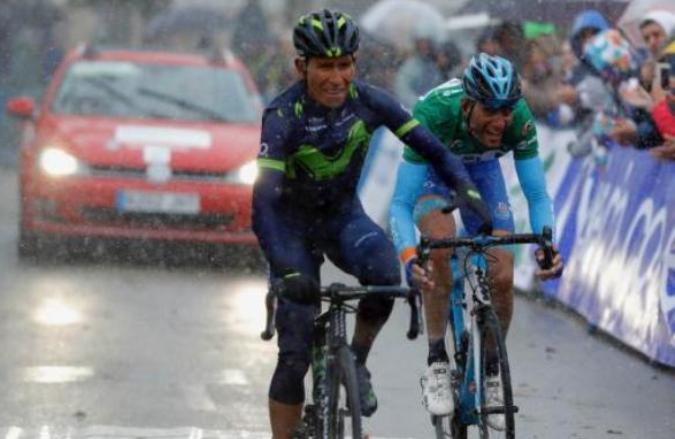 Sotto lla neve delle Asturie Quintana affina le armi in vista del Giro dItalia (foto Gomez Sport)