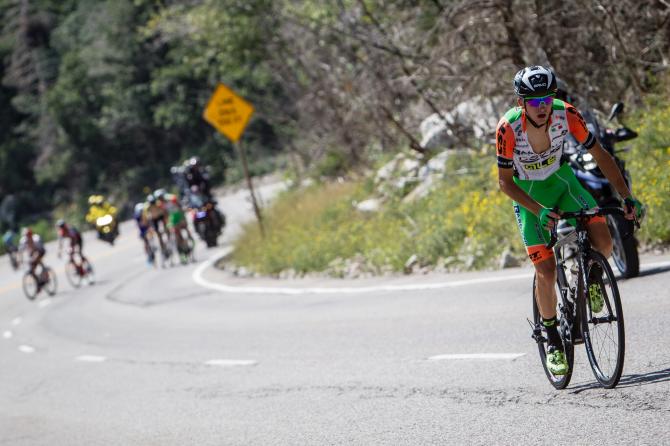 Giulio Ciccone saluta la compagnia dei primi della classe e se ne va... (foto Jonathan Devich/epicimages.us)