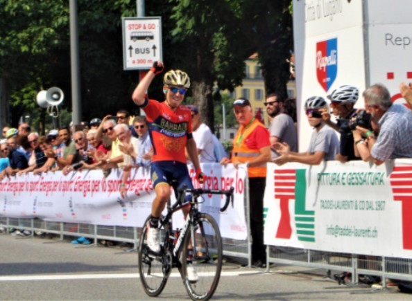 Pernsteiner taglia vittorioso il traguardo di Lugano (foto © Andrea Giorgini)