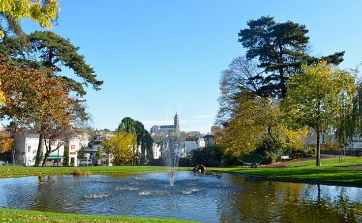 Cholet, Jardin du Mail (www.tripwolf.com)