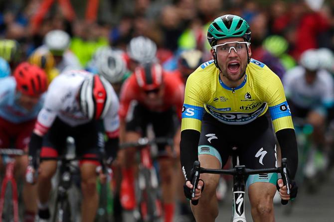 Maximilian Schachmann ottiene uno strepitoso bis al Giro dei Paesi Baschi in una frazione caratterizzata da una caduta nel finale che ha provocato unecatombe in classifica (Getty Images)