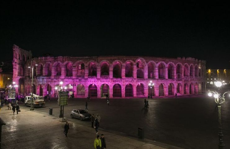 Larena tinta di rosa per il gran finale del Giro a Verona (www.sportfair.it)