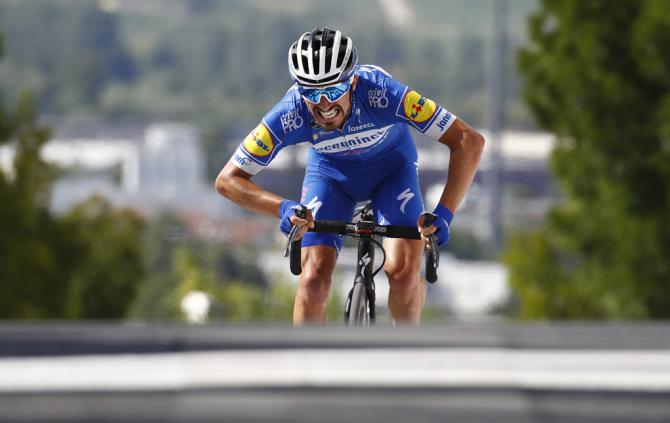 Prova di forza di Alaphilippe tra le colline dello champagne (foto Bettiniì)