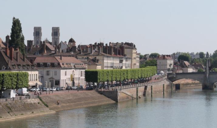 Chalon-sur-Saône (www.tourisme.fr)