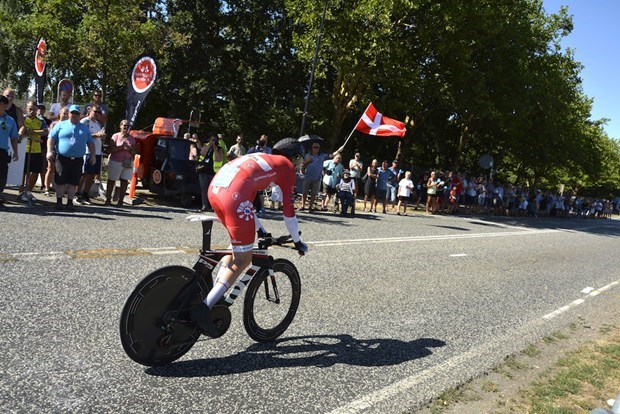 Martin Toft Madsen vola a prendersi la vittoria di tappa nella cronometro del Giro di Danimarca (tidende.dk)