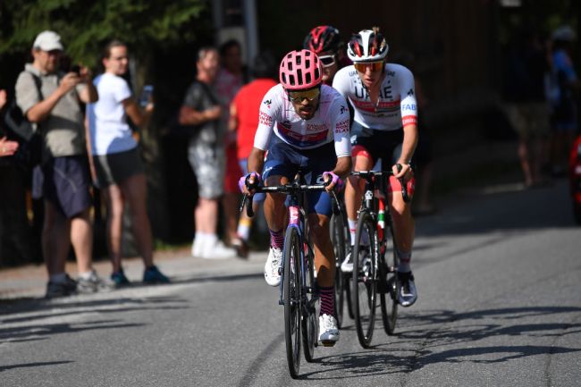 Daniel Martínez lanciato verso la maglia gialla nellultima e decisiva tappa del Criterium del Delfinato (Getty Images)