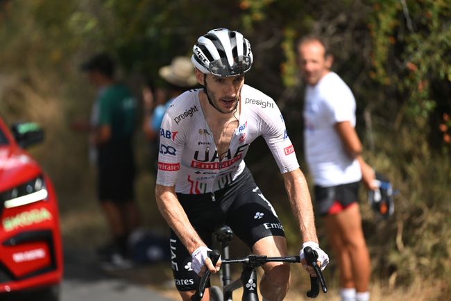 Adam Yates in azione durante il tappone di Granada (foto Dario Belingheri/Getty Images)