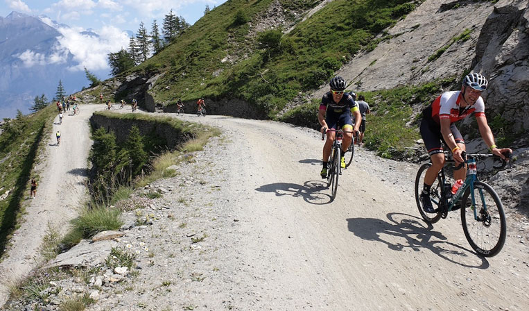 Il Colle delle Finestre (www.bicidastrada.it)