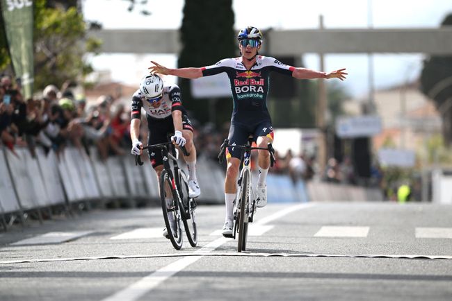 Van Gils vince la prima tappa della corsa andalusa (Getty Images)