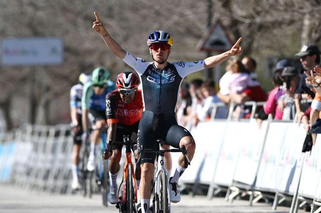 Pidcock ottiene la sua quarta vittoria stagionale sulle strade del Giro dellAndalusia (Getty Images)